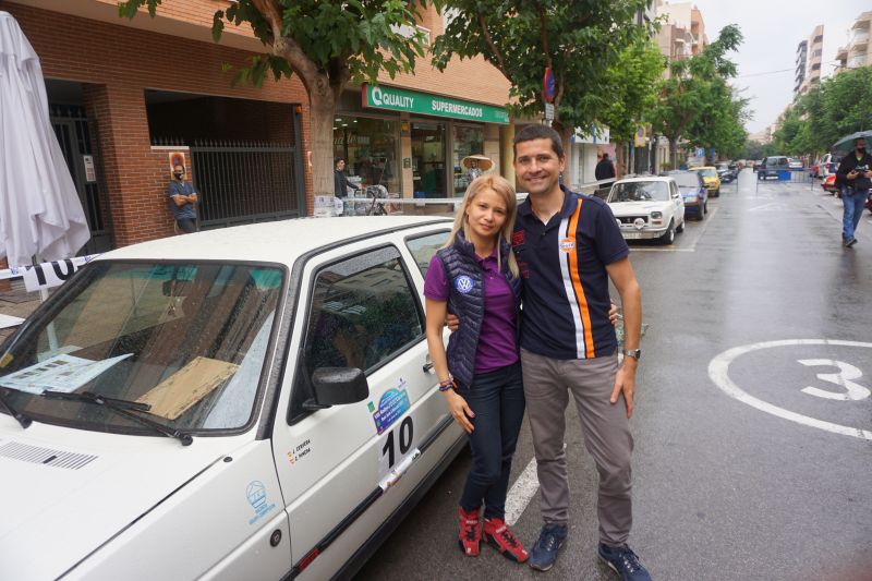 1º Javi Cervera y Cati Pineda con VW GOLF GTI